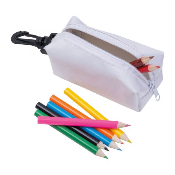 Penar cu creioane colorate