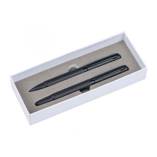 Set de scris din oțel reciclat